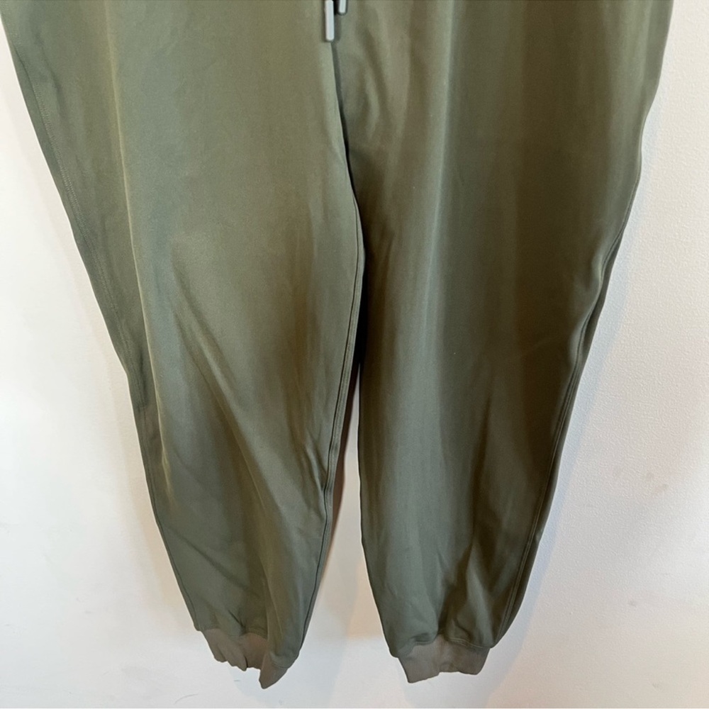 Lululemon Stretch High-Rise Jogger Dark Olive 12 - Picture 5 of 8